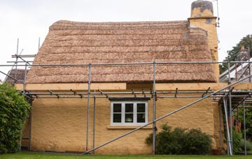 Clydach Vale thatch roofing costs